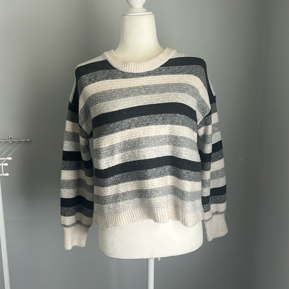 Black and white sweater